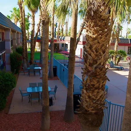 Ramada By Wyndham Yuma