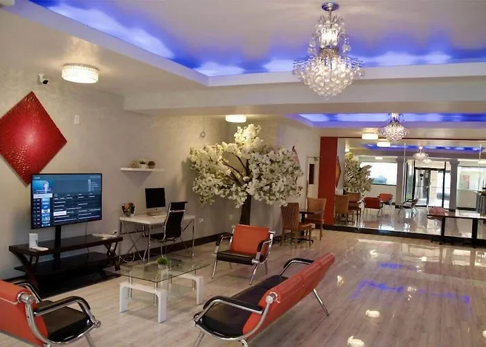 Ramada By Wyndham Motel